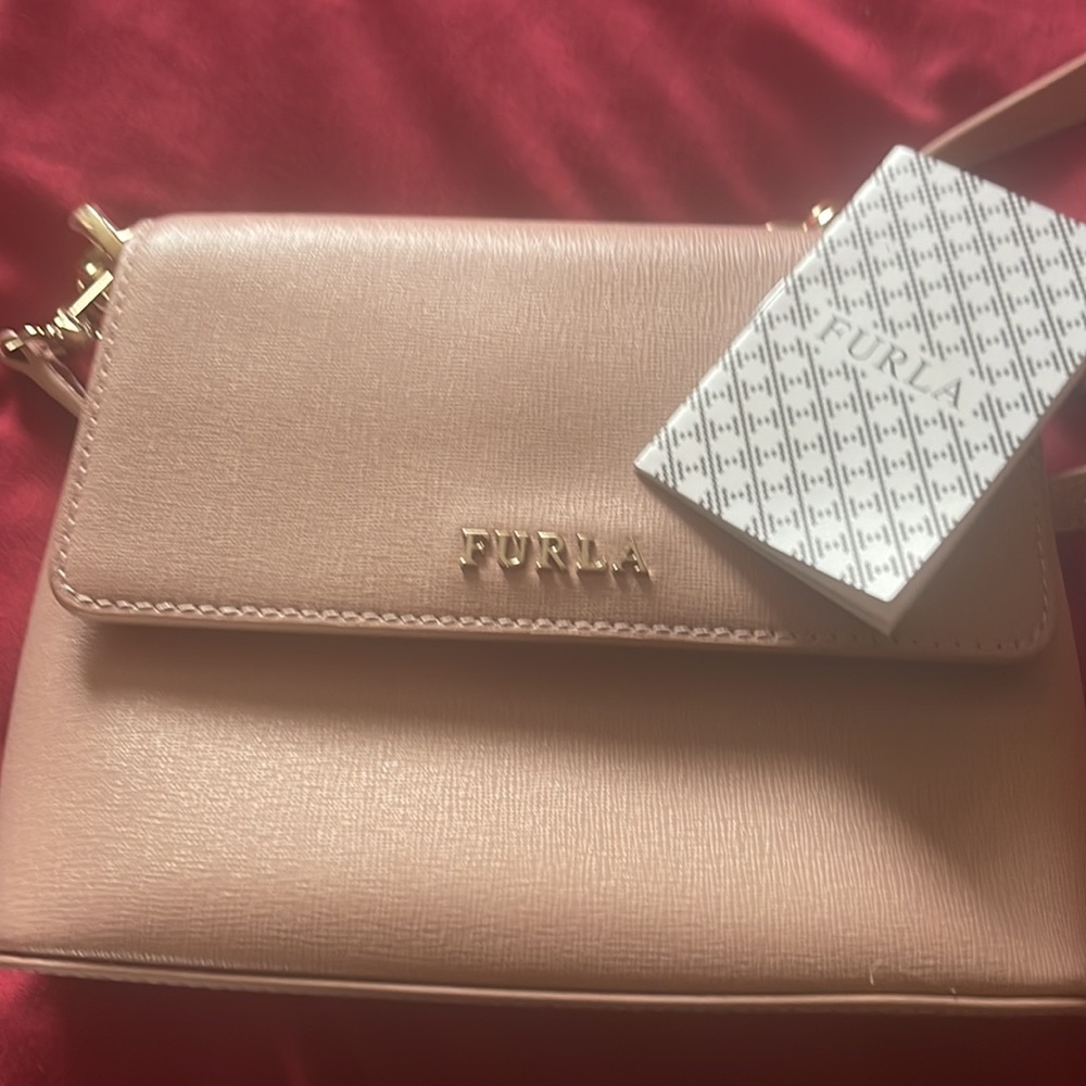 Beautiful, FURLA Bags. - Picture 4 of 5